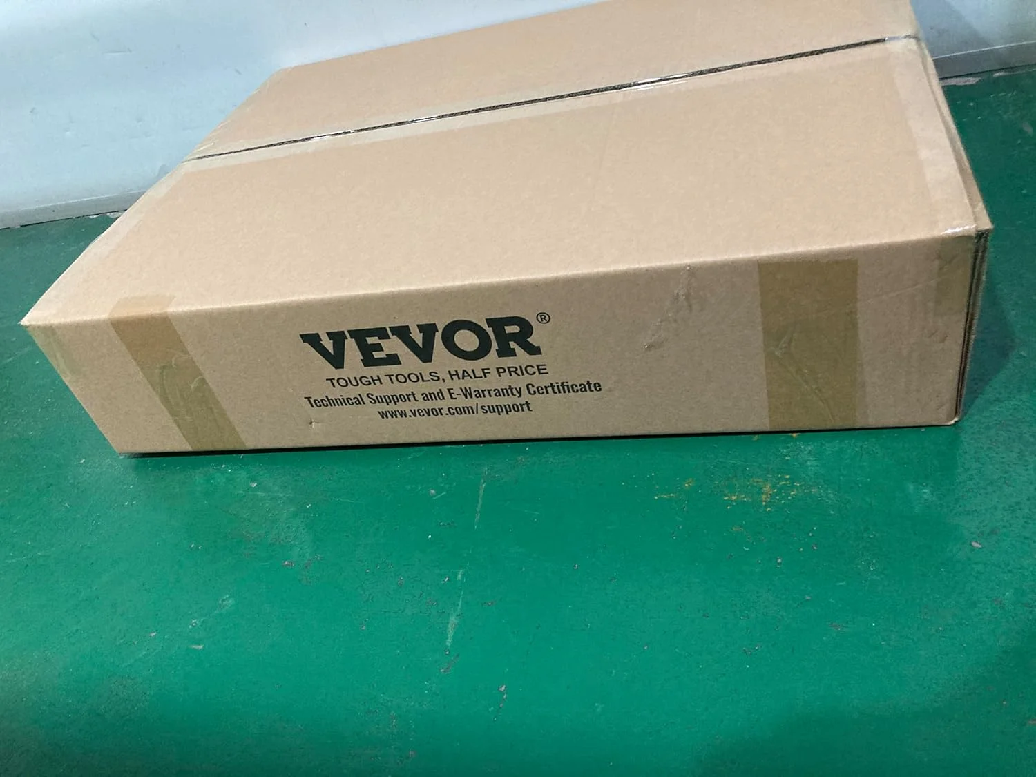 مبدل حرارتی آب به هوا VEVOR، 16"x 16" با پورت های مسی 3 ردیفه 3/8 اینچی، 193 پره آلومینیومی مبدل حرارتی برای کوره های چوبی فضای باز، گرمایش و سرمایش مسکونی و گرمایش هوای اجباری مبدل حرارتی آب به هوا VEVOR، 16"x 16" با پورت های مسی 3 ردیفه 3/8 اینچی، 193 پره آلومینیومی مبدل حرارتی برای کوره های چوبی فضای باز، گرمایش و سرمایش مسکونی و گرمایش هوای اجباری