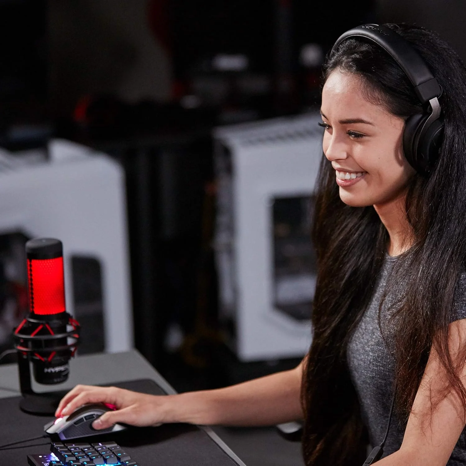 میکروفون گیمینگ USB کاندنسر HyperX QuadCast، برای PC، PS4، PS5 و Mac، پایه ضد لرزش، چهار الگوی قطبی، فیلتر پاپ، کنترل گین، پادکست، Twitch، YouTube، Discord، LED قرمز میکروفون گیمینگ USB کاندنسر HyperX QuadCast، برای PC، PS4، PS5 و Mac، پایه ضد لرزش، چهار الگوی قطبی، فیلتر پاپ، کنترل گین، پادکست، Twitch، YouTube، Discord، LED قرمز