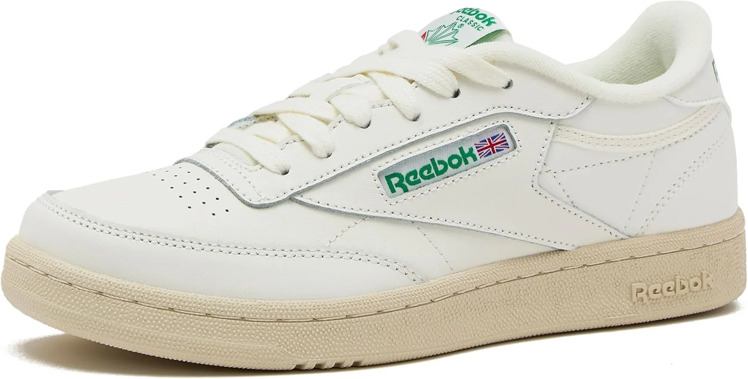 کفش کتانی ریباک مدل Club C مناسب کودکان و نوجوانان