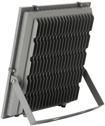 چراغ نورافکن ال ای دی 300 وات جیپاس مدل GESL55119 | 24000 لومن و دمای رنگ 6500 کلوین | دارای براکت چرخان 270 درجه، مناسب برای فضاهای باز، پارکینگ و غیره | 2 سال گارانتی، مشکی چراغ نورافکن ال ای دی 300 وات جیپاس مدل GESL55119 | 24000 لومن و دمای رنگ 6500 کلوین | دارای براکت چرخان 270 درجه، مناسب برای فضاهای باز، پارکینگ و غیره | 2 سال گارانتی، مشکی