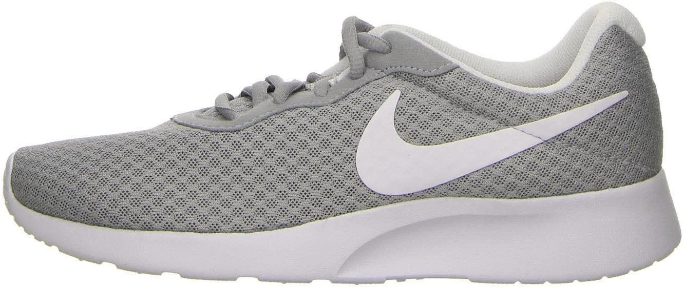 کفش زنانه نایک تنجون M2Z2