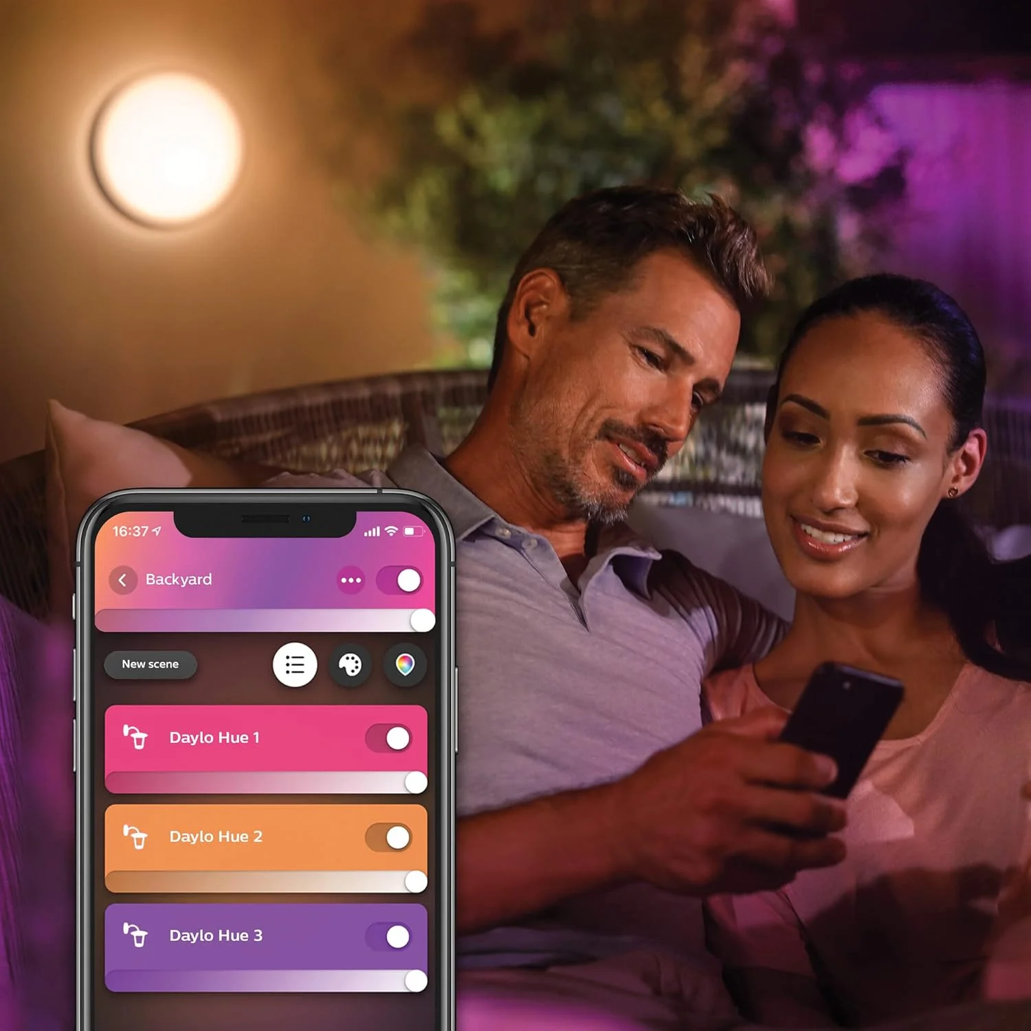 چراغ دیواری هوشمند LED فضای باز Philips Hue Daylo White & Colour Ambiance، برای باغ خانه، پاسیو. [INOX] سازگار با الکسا، دستیار گوگل و Apple Homekit