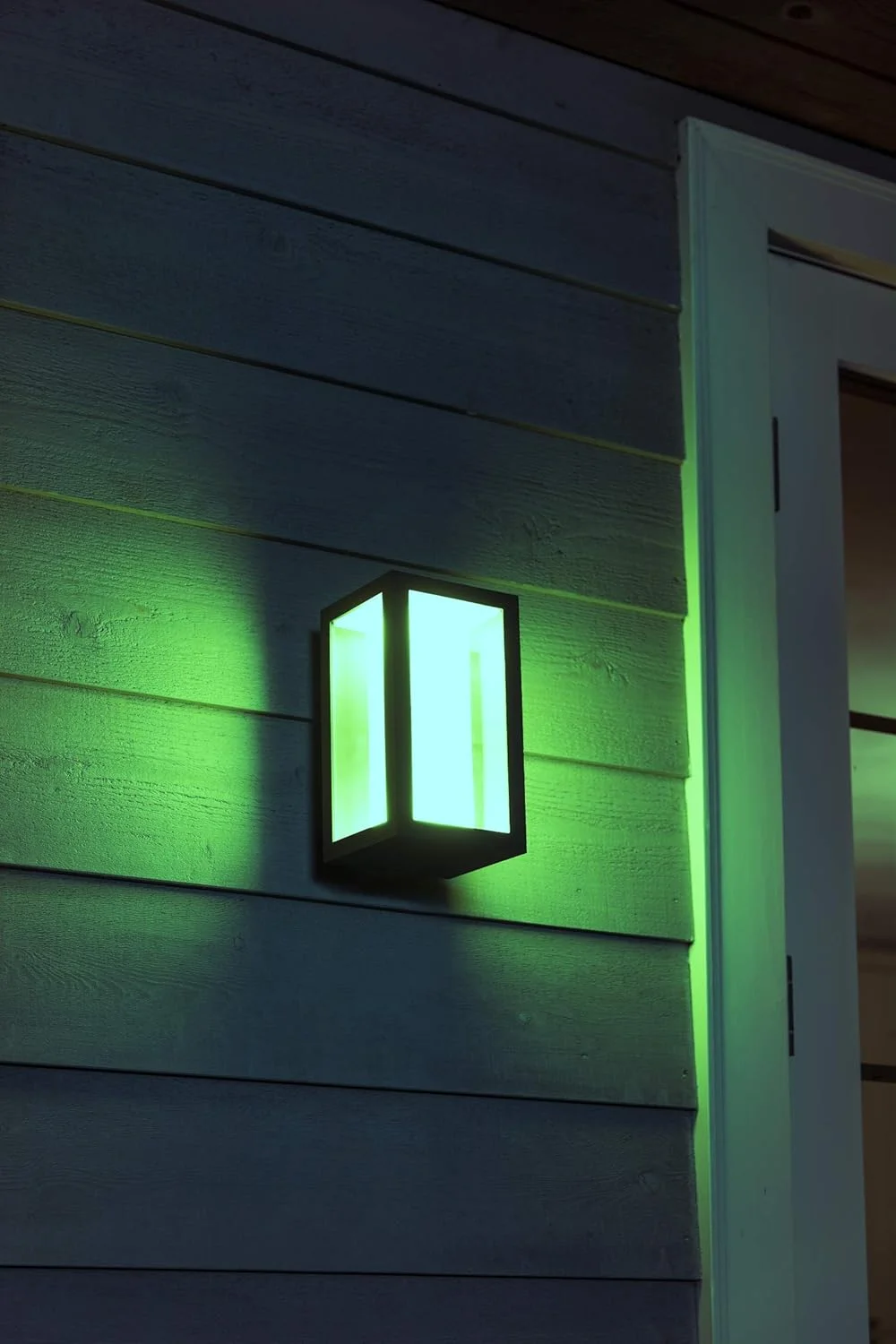 چراغ دیواری هوشمند LED باغی Philips Hue Impress White and Colour Ambiance [باریک]، سازگار با الکسا، گوگل اسیستنت و اپل هوم کیت