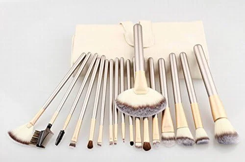 ست 18 عددی برس آرایشی حرفه ای بژ با کیف