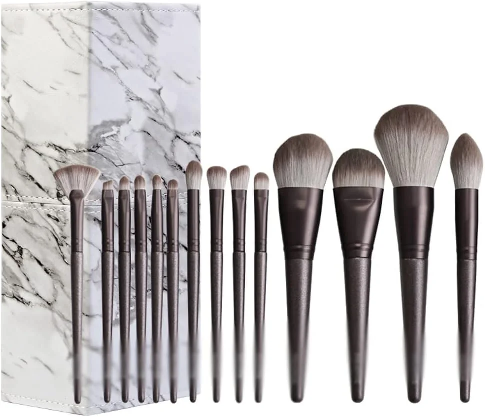 ست 14 عددی برس آرایشی، شامل برس های کرم پودر، رژگونه، سایه چشم، لب و ابزار آرایش با نگهدارنده