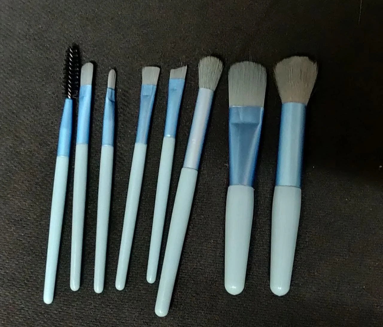 ست برس آرایشی دهیریک تردورلد برای کرم پودر، رژگونه، سایه چشم، مژه، لب و ابرو، ست برس آرایشی مینی قابل حمل 8 عددی ست برس آرایشی دهیریک تردورلد برای کرم پودر، رژگونه، سایه چشم، مژه، لب و ابرو، ست برس آرایشی مینی قابل حمل 8 عددی