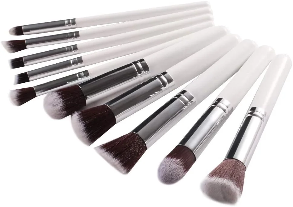 ست برس آرایشی 10 عددی ClubBeauty، شامل برس کرم پودر، برس پودر و برس های سایه چشم (سفید)