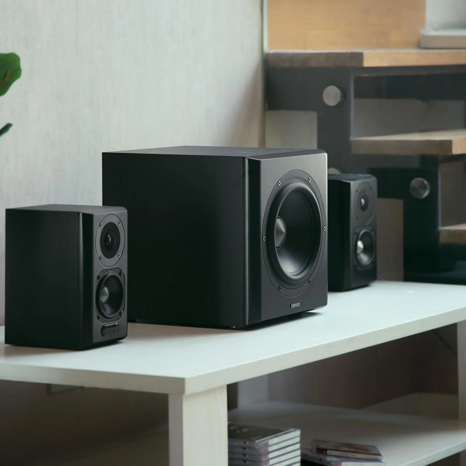 اسپیکر و ساب ووفر 2.1 سیستم Edifier S351DB، بلوتوث، اپتیکال و کمکی، صدای بی سیم برای اتاق مطالعه، اتاق نشیمن و اتاق کار، مشکی اسپیکر و ساب ووفر 2.1 سیستم Edifier S351DB، بلوتوث، اپتیکال و کمکی، صدای بی سیم برای اتاق مطالعه، اتاق نشیمن و اتاق کار، مشکی