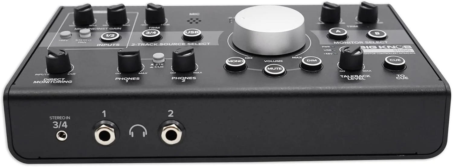 کنترلر مانیتور استودیویی 3x2 مکی سری Big Knob با نرخ نمونه برداری 192 کیلوهرتز کنترلر مانیتور استودیویی 3x2 مکی سری Big Knob با نرخ نمونه برداری 192 کیلوهرتز