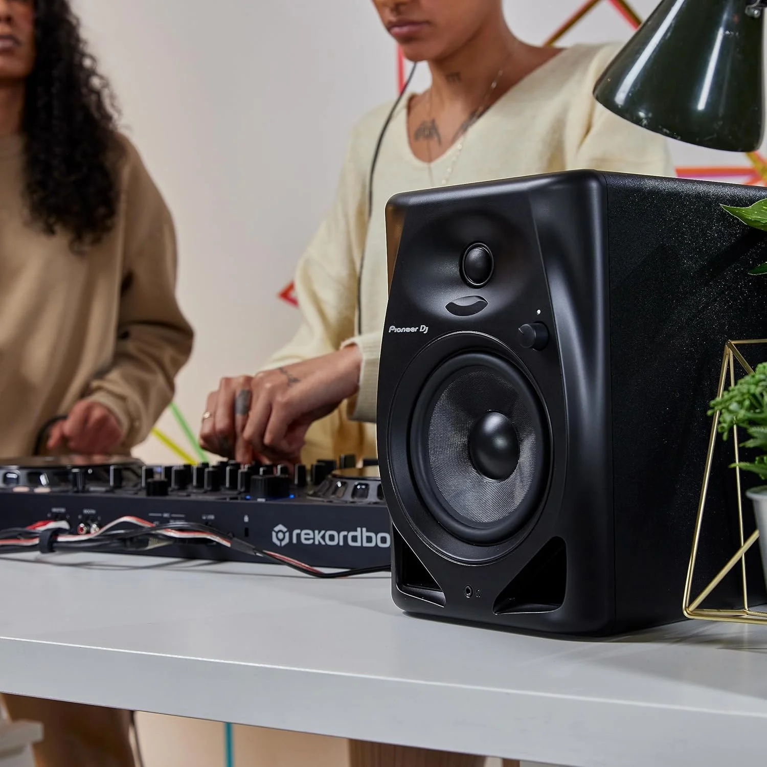 اسپیکر مانیتور اکتیو 5 اینچی پایونیر DJ DM-50D - مشکی