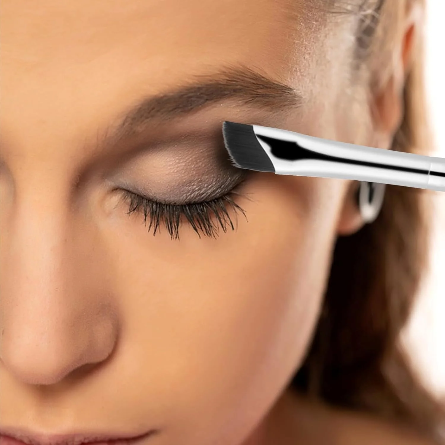 ست برس آرایشی هاری اندنی، 8 عدد برس خط چشم زاویه دار، برس خط چشم فوق العاده نازک و دقیق، ست برس آرایشی سایه چشم و ابرو، برس های ابرو زاویه دار، ابزار آرایش چشم حرفه ای ست برس آرایشی هاری اندنی، 8 عدد برس خط چشم زاویه دار، برس خط چشم فوق العاده نازک و دقیق، ست برس آرایشی سایه چشم و ابرو، برس های ابرو زاویه دار، ابزار آرایش چشم حرفه ای