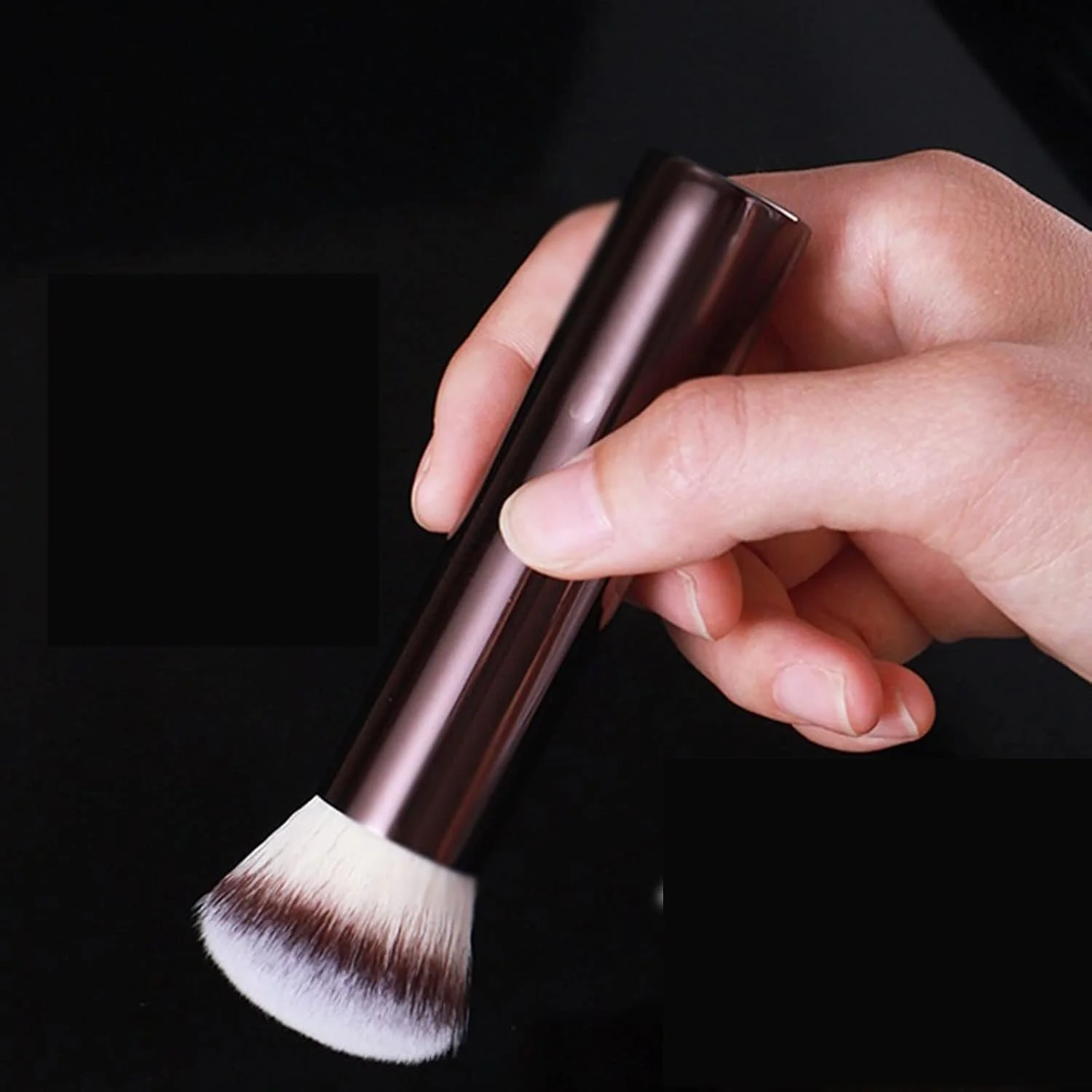HODORE Makeup Brushes Set, 1PC Angled Foundation Makeup Brushes Liquid Foundation Make Up Brush Exquisite Professional Cosmetic Tool Handle HODORE Makeup Brushes Set, 1PC Angled Foundation Makeup Brushes Liquid Foundation Make Up Brush Exquisite Professional Cosmetic Tool Handle