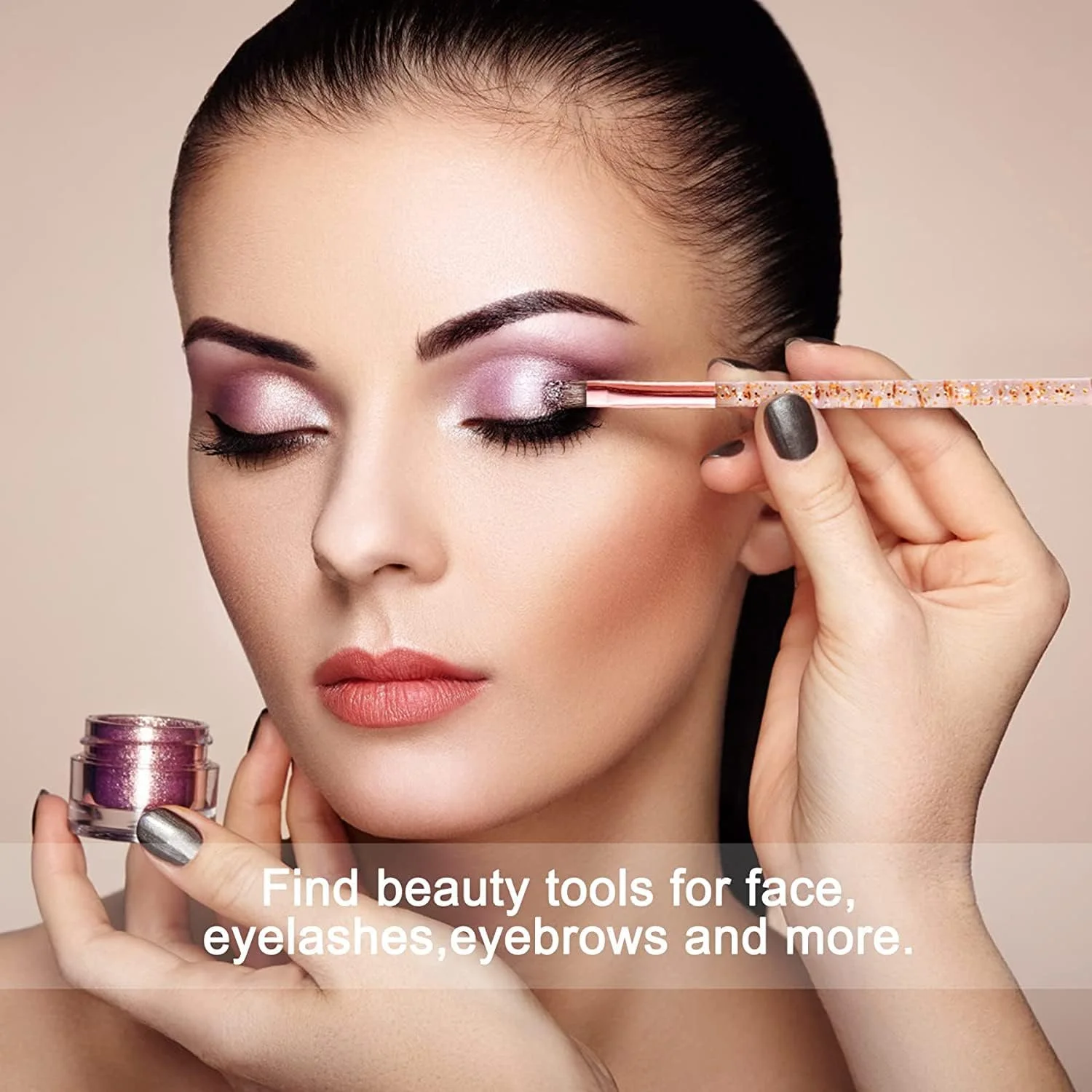 ست برس آرایشی 12 عددی هات بیوتی برای کرم پودر، سایه چشم، ابرو، خط چشم، رژگونه، پودر، کانسیلر، کانتور و سایه با کیف