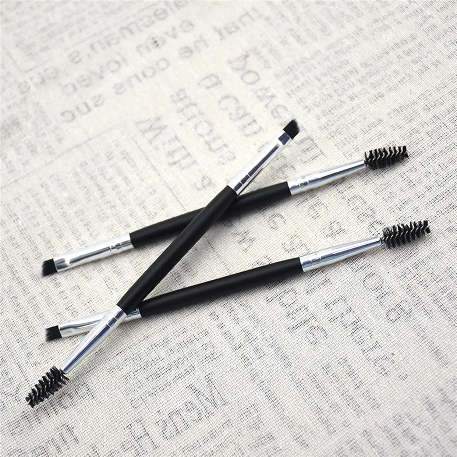 ست برس آرایشی HODORE، برس آرایش ابرو حرفه ای، برس مژه، دسته چوبی، برس های زاویه دار تخت ابرو دو طرفه