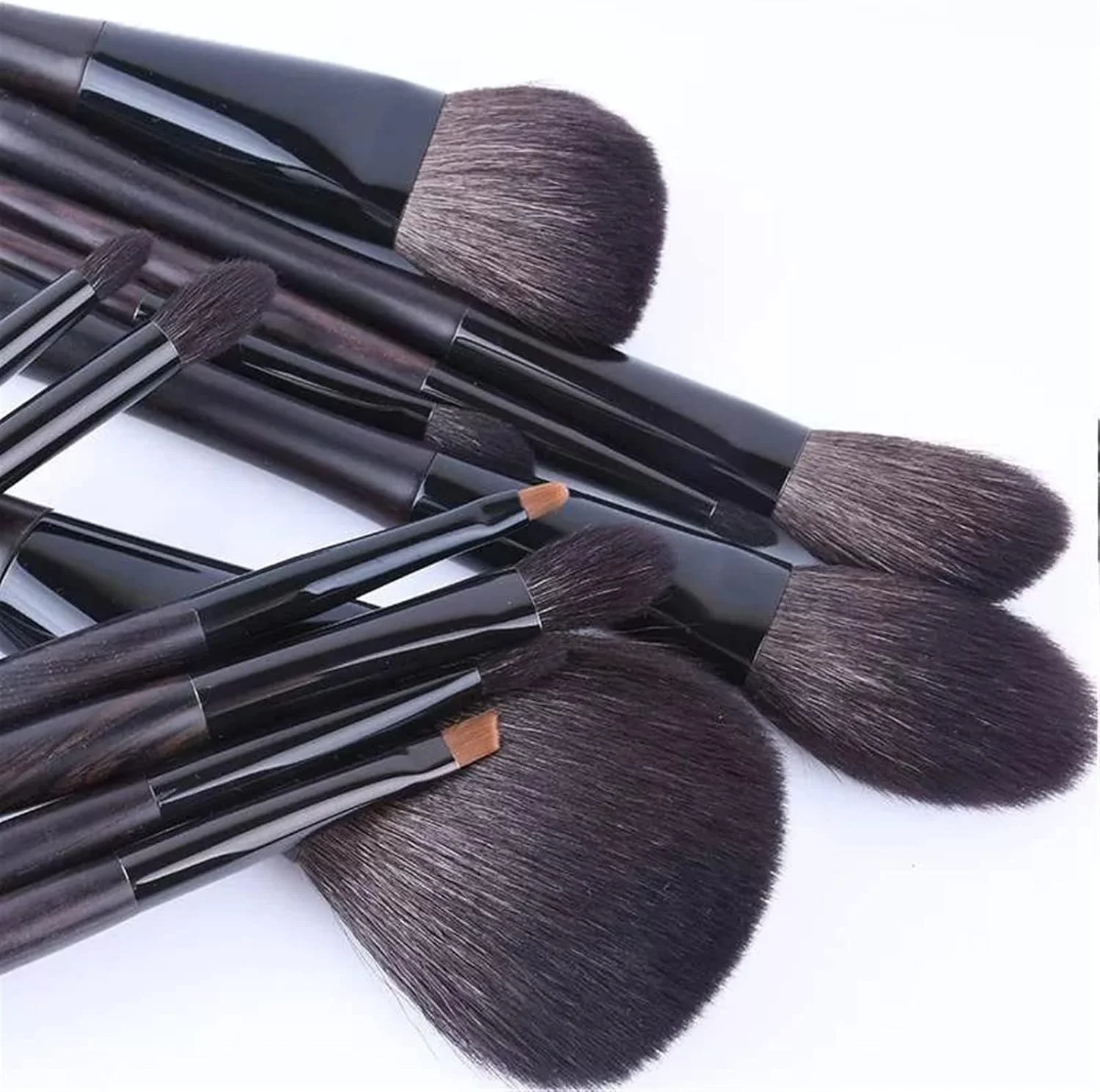 ست برس آرایشی هودور، ست برس رژگونه، برس ترکیب کرم پودر، برس هایلایت، کیت سایه چشم، آرایش تئاتری ست برس آرایشی هودور، ست برس رژگونه، برس ترکیب کرم پودر، برس هایلایت، کیت سایه چشم، آرایش تئاتری