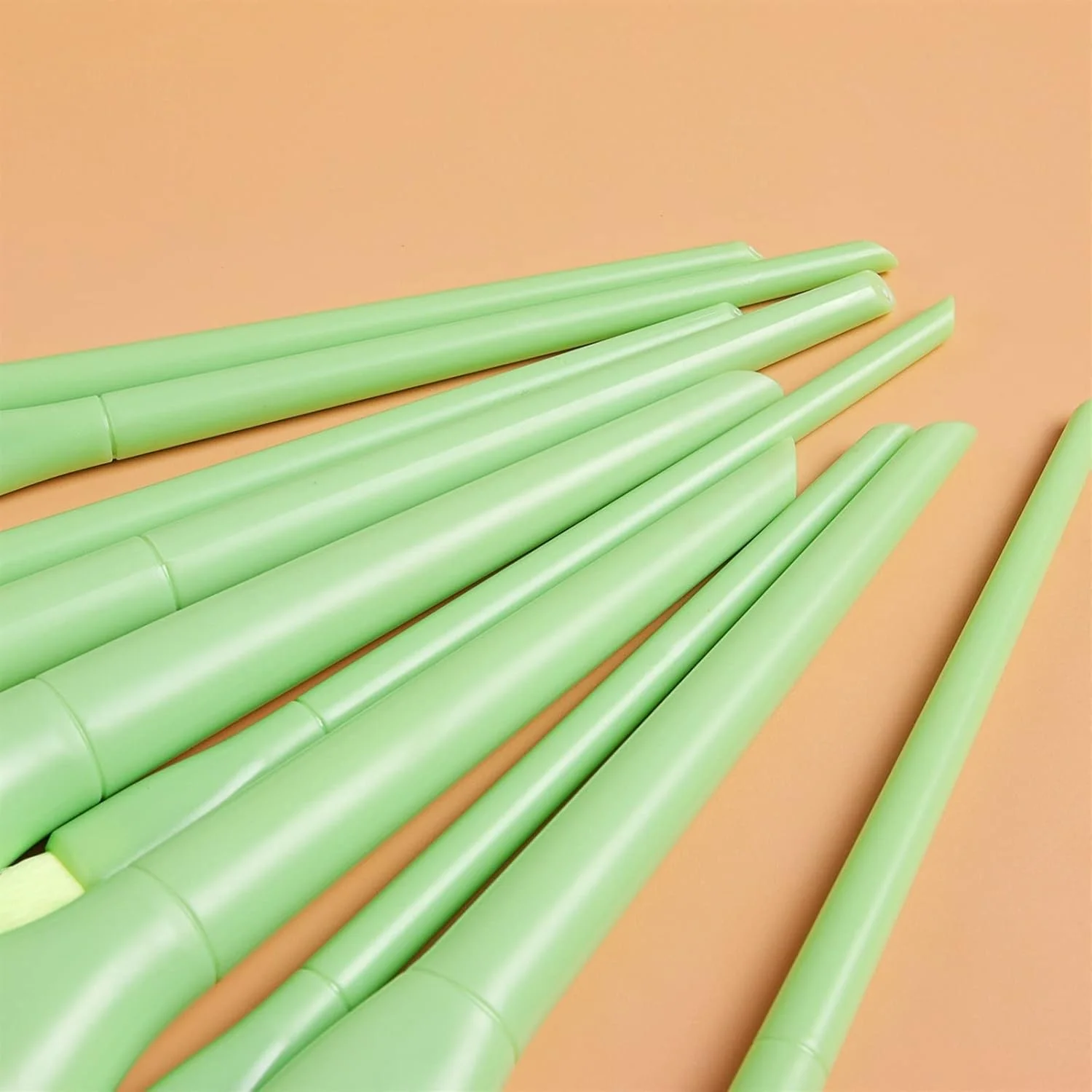 ست برس آرایشی هودور، ست برس آرایشی رنگ آب نباتی، برس پودر، کرم پودر، سایه چشم، رژگونه، برس ترکیبی، برس آرایشی زیبایی، کیت ابزار لوازم آرایشی ست برس آرایشی هودور، ست برس آرایشی رنگ آب نباتی، برس پودر، کرم پودر، سایه چشم، رژگونه، برس ترکیبی، برس آرایشی زیبایی، کیت ابزار لوازم آرایشی