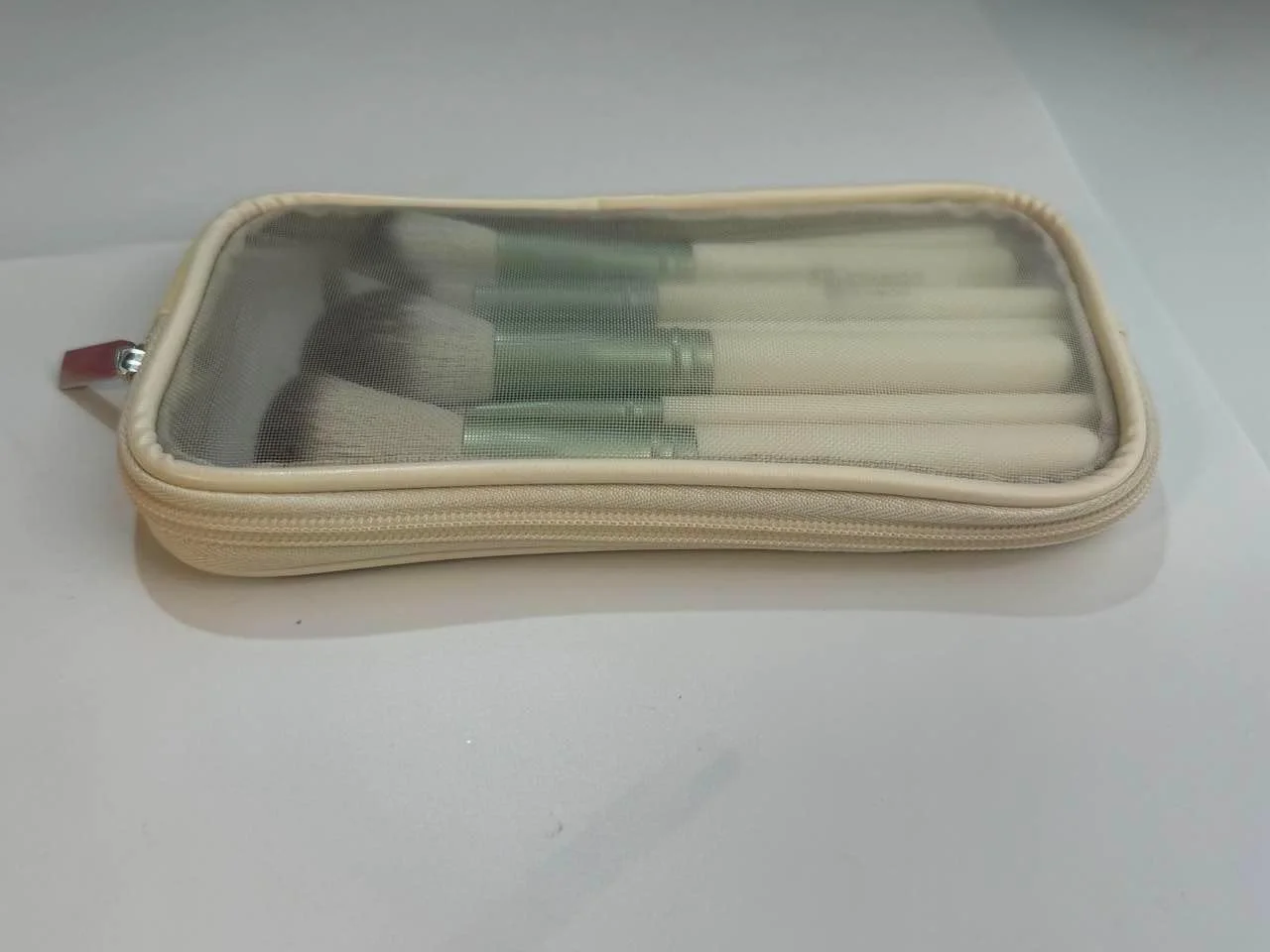 ست براش آرایشی 12 عددی HEYMKGO، برس های آرایشی حرفه ای، مجموعه برس ممتاز مصنوعی برای کرم پودر، رژگونه، ترکیب، لب، سایه چشم، ابرو به همراه کیف مسافرتی