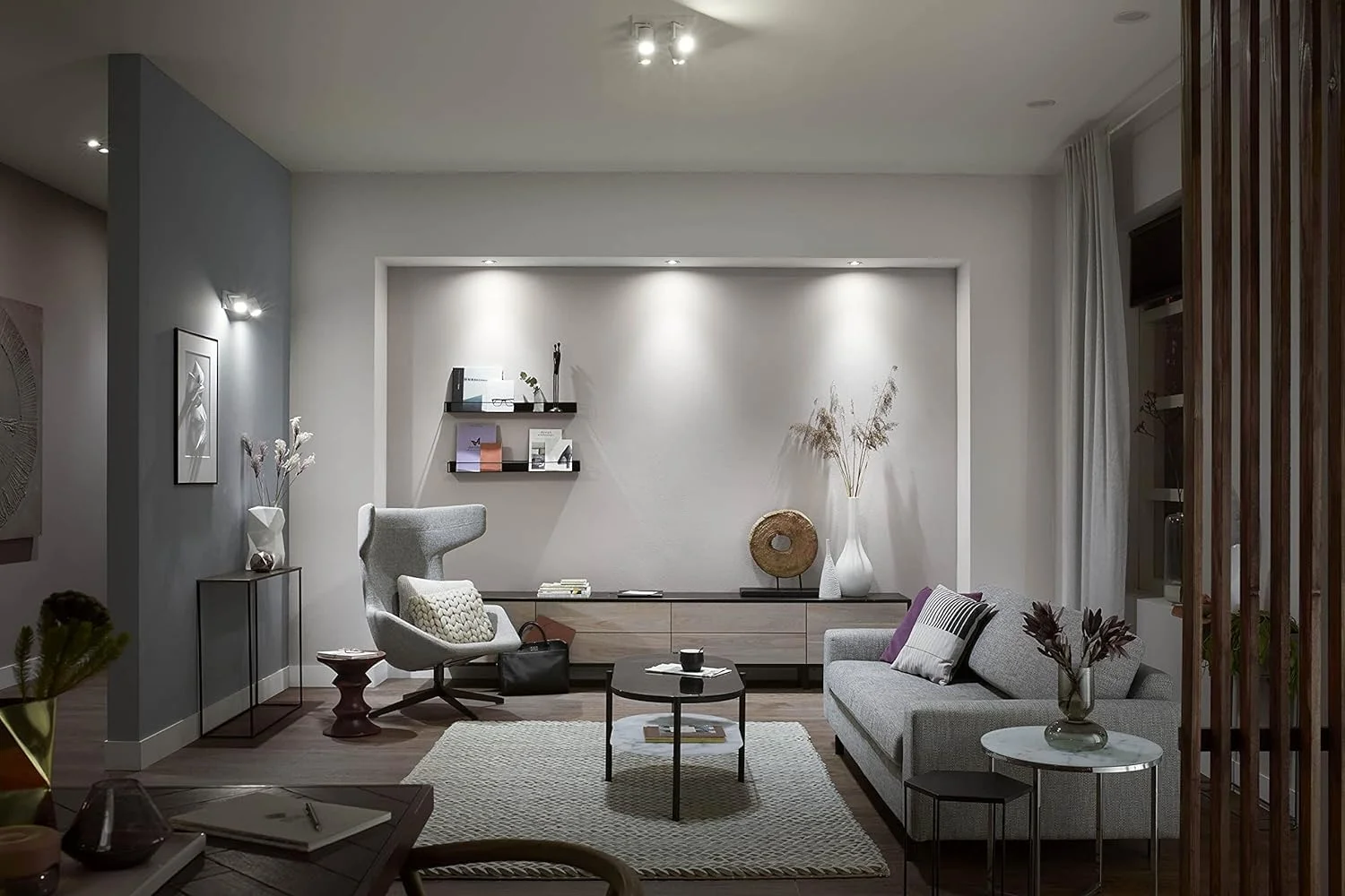 چراغ سقفی Philips Hue White & Color Ambiance Argenta با چهار نقطه نور، چراغ های LED قابل تنظیم برای سیستم Hue با 16 میلیون رنگ، کنترل هوشمند نور از طریق صدا و برنامه، سفید چراغ سقفی Philips Hue White & Color Ambiance Argenta با چهار نقطه نور، چراغ های LED قابل تنظیم برای سیستم Hue با 16 میلیون رنگ، کنترل هوشمند نور از طریق صدا و برنامه، سفید