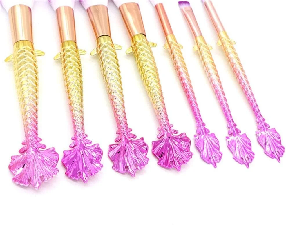 مجموعه برس آرایشی گوبای - 7 برس کانتور دم پری دریایی، برس ماهی کوچک هایلایت، برس تعمیر ظرفیت بالا، برس رژگونه، ابزار آرایش زیبایی بادوام (رنگ: طلایی)