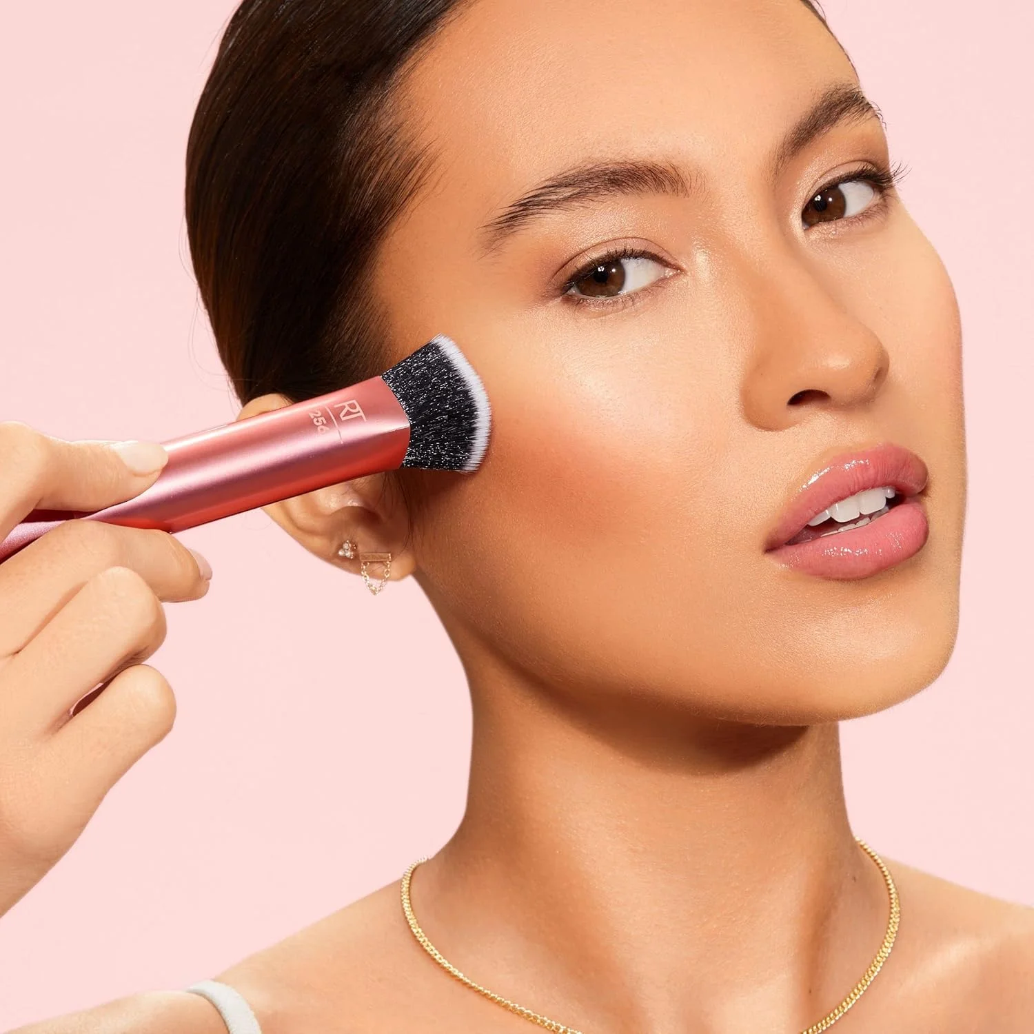 ست براش آرایشی صورت، مصنوعی برای کانسیلر، کرم پودر و کانتور، مناسب برای محصولات مایع، کرمی و پودری، ابزارهای اصلی برای ترکیب و یکدست کردن، ست 4 عددی