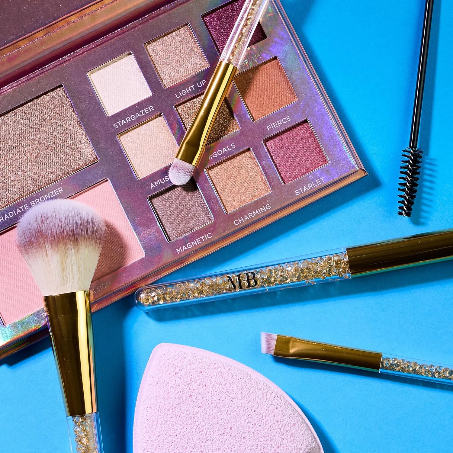 ست برس آرایشی 10 تکه Expressions Pro با سنگ های قیمتی درخشان طلایی - 10 برس آرایشی نرم و با کیفیت برای استفاده روزمره - برس ها و ابزارهای آرایشی حرفه ای ست برس آرایشی 10 تکه Expressions Pro با سنگ های قیمتی درخشان طلایی - 10 برس آرایشی نرم و با کیفیت برای استفاده روزمره - برس ها و ابزارهای آرایشی حرفه ای