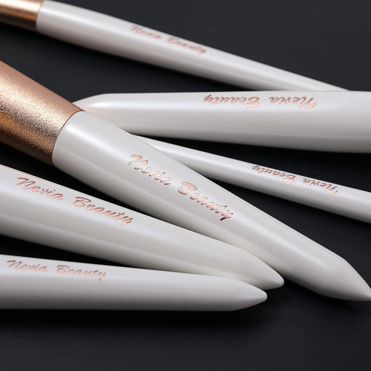 مجموعه برس آرایشی EVRCHGIEA (سفید 12 عددی) - مجموعه 12 عددی برس سایه چشم، ابرو، خط چشم، کانسیلر، خط لب، برس آرایشی کرم پودر سفید، برس های مسافرتی، موهای مصنوعی بدون ظلم مجموعه برس آرایشی EVRCHGIEA (سفید 12 عددی) - مجموعه 12 عددی برس سایه چشم، ابرو، خط چشم، کانسیلر، خط لب، برس آرایشی کرم پودر سفید، برس های مسافرتی، موهای مصنوعی بدون ظلم