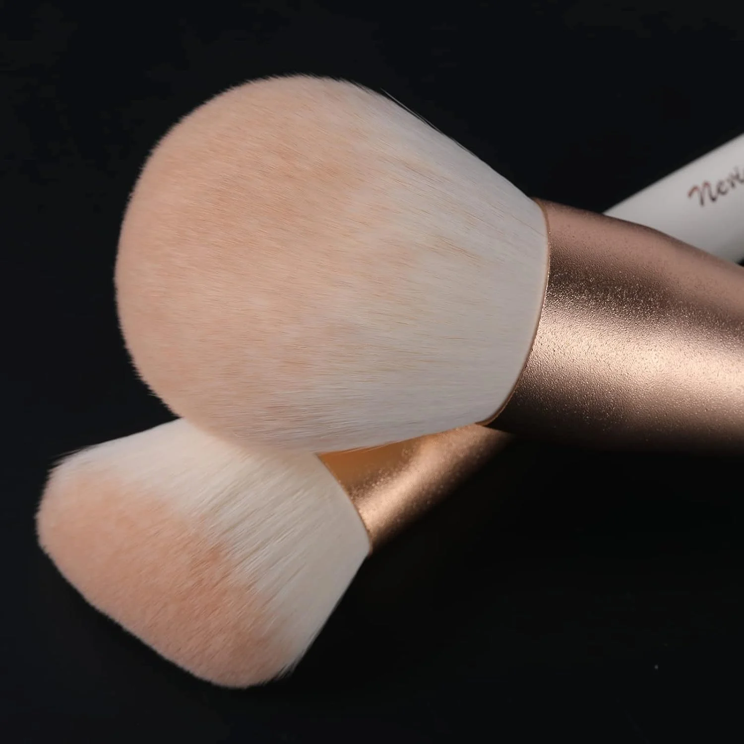 مجموعه برس آرایشی EVRCHGIEA (سفید 12 عددی) - مجموعه 12 عددی برس سایه چشم، ابرو، خط چشم، کانسیلر، خط لب، برس آرایشی کرم پودر سفید، برس های مسافرتی، موهای مصنوعی بدون ظلم مجموعه برس آرایشی EVRCHGIEA (سفید 12 عددی) - مجموعه 12 عددی برس سایه چشم، ابرو، خط چشم، کانسیلر، خط لب، برس آرایشی کرم پودر سفید، برس های مسافرتی، موهای مصنوعی بدون ظلم