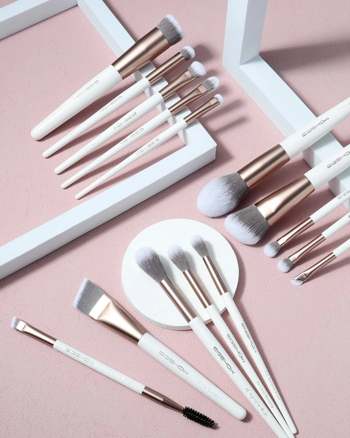 ست برس آرایشی EIGSHOW، 15 عدد برس آرایش حرفه ای با موهای یون نقره برای کرم پودر، رژگونه، هایلایتر، کانسیلر، سایه چشم، خط چشم، ست هدیه مسافرتی (طلایی شامپاین)