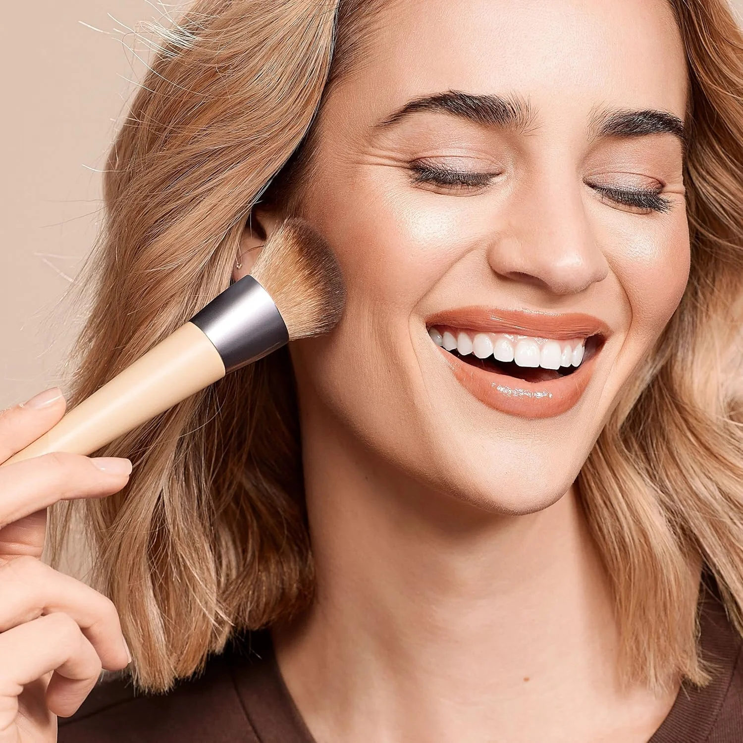 ست سه تایی براش آرایشی اکو تولز مدل Natural Conceal, Enhance, & Sculpt، براش های آرایشی برای کرم پودر، کانسیلر و ابرو، موهای متراکم و مصنوعی برای کانتور صورت، وگان و بدون تست حیوانی، 3 تکه ست سه تایی براش آرایشی اکو تولز مدل Natural Conceal, Enhance, & Sculpt، براش های آرایشی برای کرم پودر، کانسیلر و ابرو، موهای متراکم و مصنوعی برای کانتور صورت، وگان و بدون تست حیوانی، 3 تکه