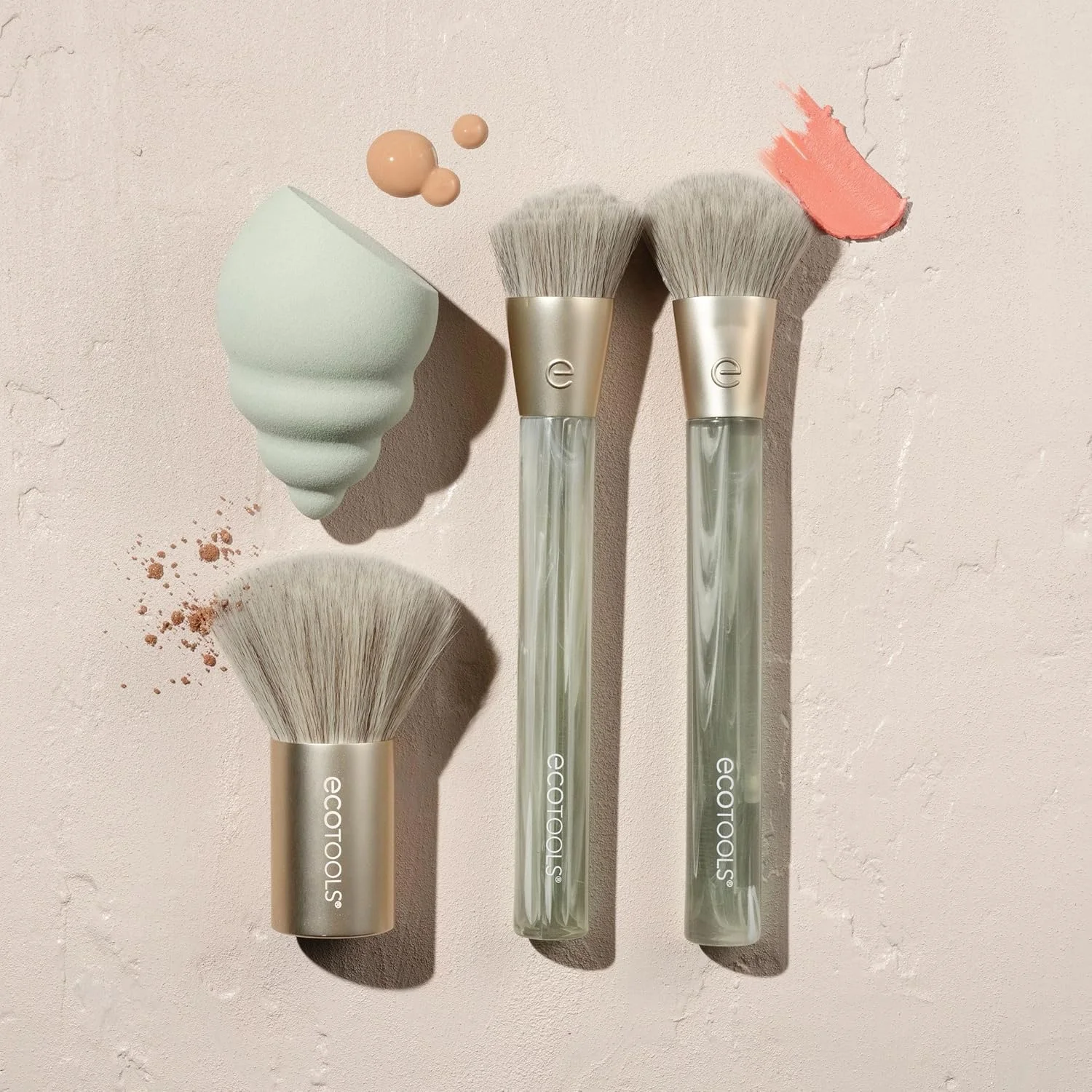 ست 4 تکه براش و اسفنج آرایشی صورت اکو تولز Sea Gems، براش های آرایشی و اسفنج سازگار با محیط زیست، برای کرم پودر، رژگونه، کانتور و پودر تثبیت کننده، پلاستیک بازیافتی، ابزارهای بدون تست حیوانی ست 4 تکه براش و اسفنج آرایشی صورت اکو تولز Sea Gems، براش های آرایشی و اسفنج سازگار با محیط زیست، برای کرم پودر، رژگونه، کانتور و پودر تثبیت کننده، پلاستیک بازیافتی، ابزارهای بدون تست حیوانی