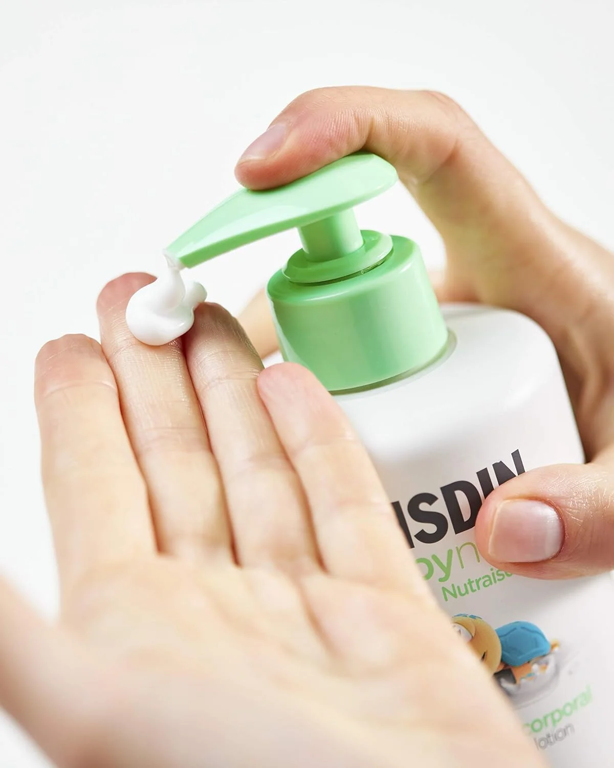 لوسیون بدن کودک ایسدین Babynaturals (750 میلی لیتر) | لوسیون بدن آبرسان برای مراقبت روزانه از پوست کودک | مناسب از 0 ماهگی | تست شده توسط متخصص اطفال و پوست