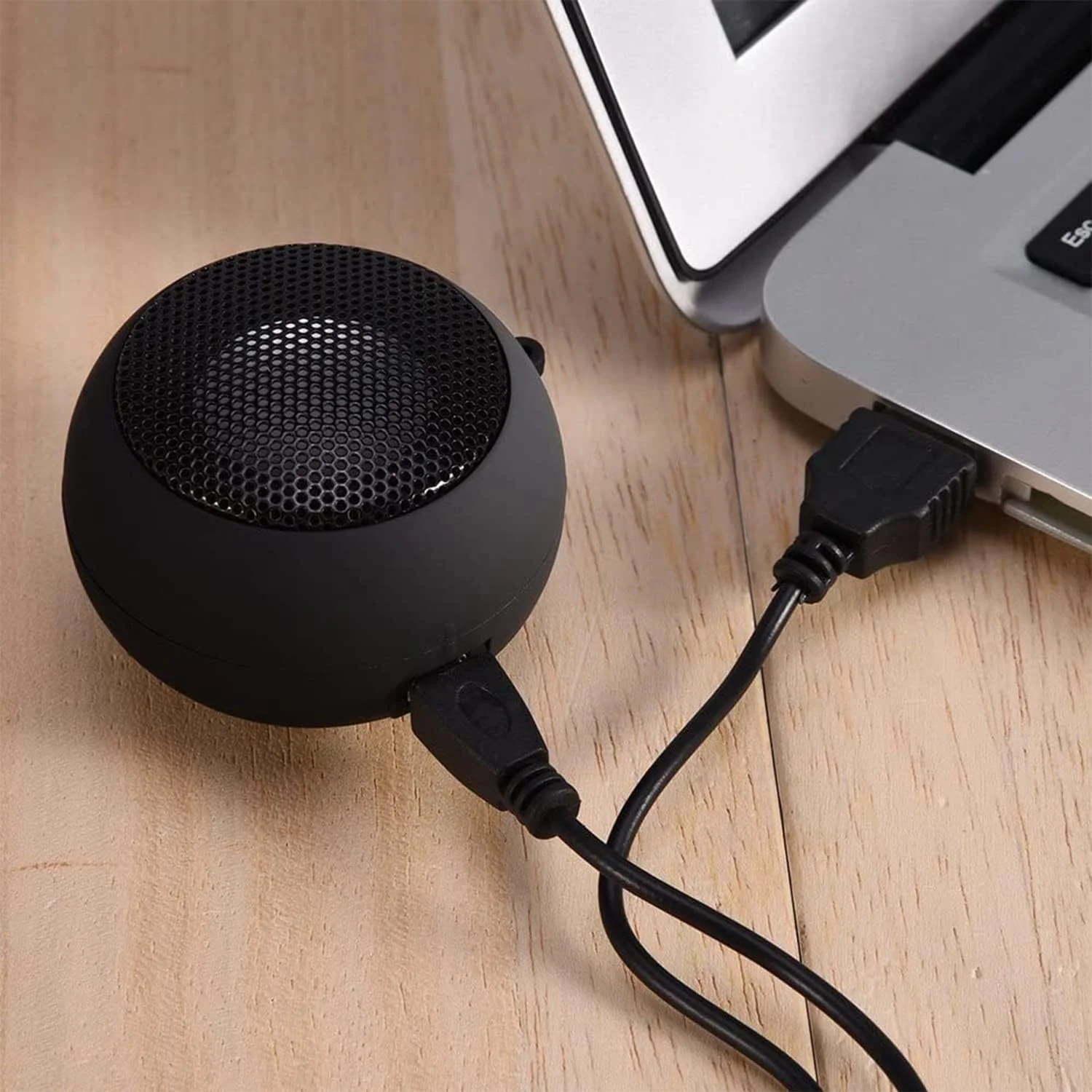 اسپیکر مینی KASTWAVE، اسپیکر قابل حمل با جک صوتی AUX 3.5 میلیمتری داخلی، صدای استریو HD، اسپیکر قابل شارژ در فضای باز برای آیپد/تلفن هوشمند/کامپیوتر اسپیکر مینی KASTWAVE، اسپیکر قابل حمل با جک صوتی AUX 3.5 میلیمتری داخلی، صدای استریو HD، اسپیکر قابل شارژ در فضای باز برای آیپد/تلفن هوشمند/کامپیوتر