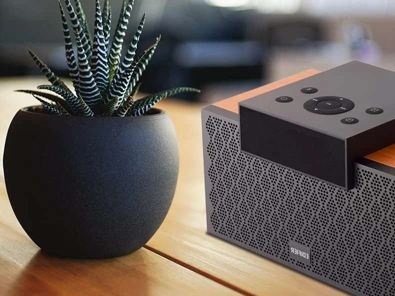 اسپیکر بی سیم ادیفایر مدل MP260، بلوتوث 5.0 قابل حمل، چند منظوره، ساعت، آلارم، نمایشگر LED، حافظه USB، کارت TF، قهوه ای اسپیکر بی سیم ادیفایر مدل MP260، بلوتوث 5.0 قابل حمل، چند منظوره، ساعت، آلارم، نمایشگر LED، حافظه USB، کارت TF، قهوه ای