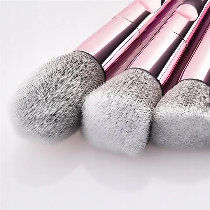 ست برس آرایشی حرفه ای دنی کارته 10 عددی ست برس آرایشی حرفه ای دنی کارته 10 عددی