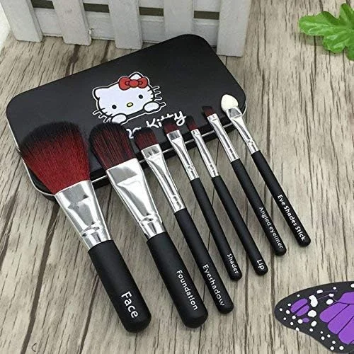 ست برس آرایشی 7 تکه ClubComfort به همراه جعبه نگهداری و پد اسفنجی (رنگ ممکن است متفاوت باشد) (مشکی) ست برس آرایشی 7 تکه ClubComfort به همراه جعبه نگهداری و پد اسفنجی (رنگ ممکن است متفاوت باشد) (مشکی)