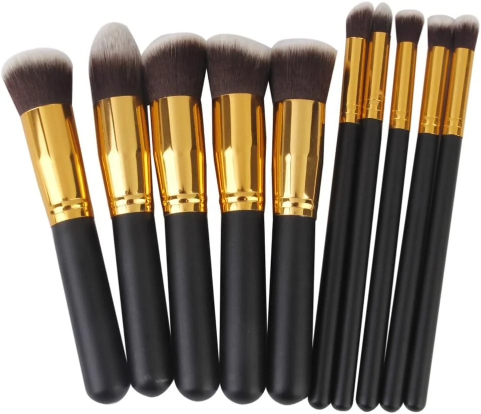 ست برس آرایشی 10 عددی ClubBeauty، شامل برس کرم پودر، برس پودر و برس های سایه چشم (مشکی) ست برس آرایشی 10 عددی ClubBeauty، شامل برس کرم پودر، برس پودر و برس های سایه چشم (مشکی)