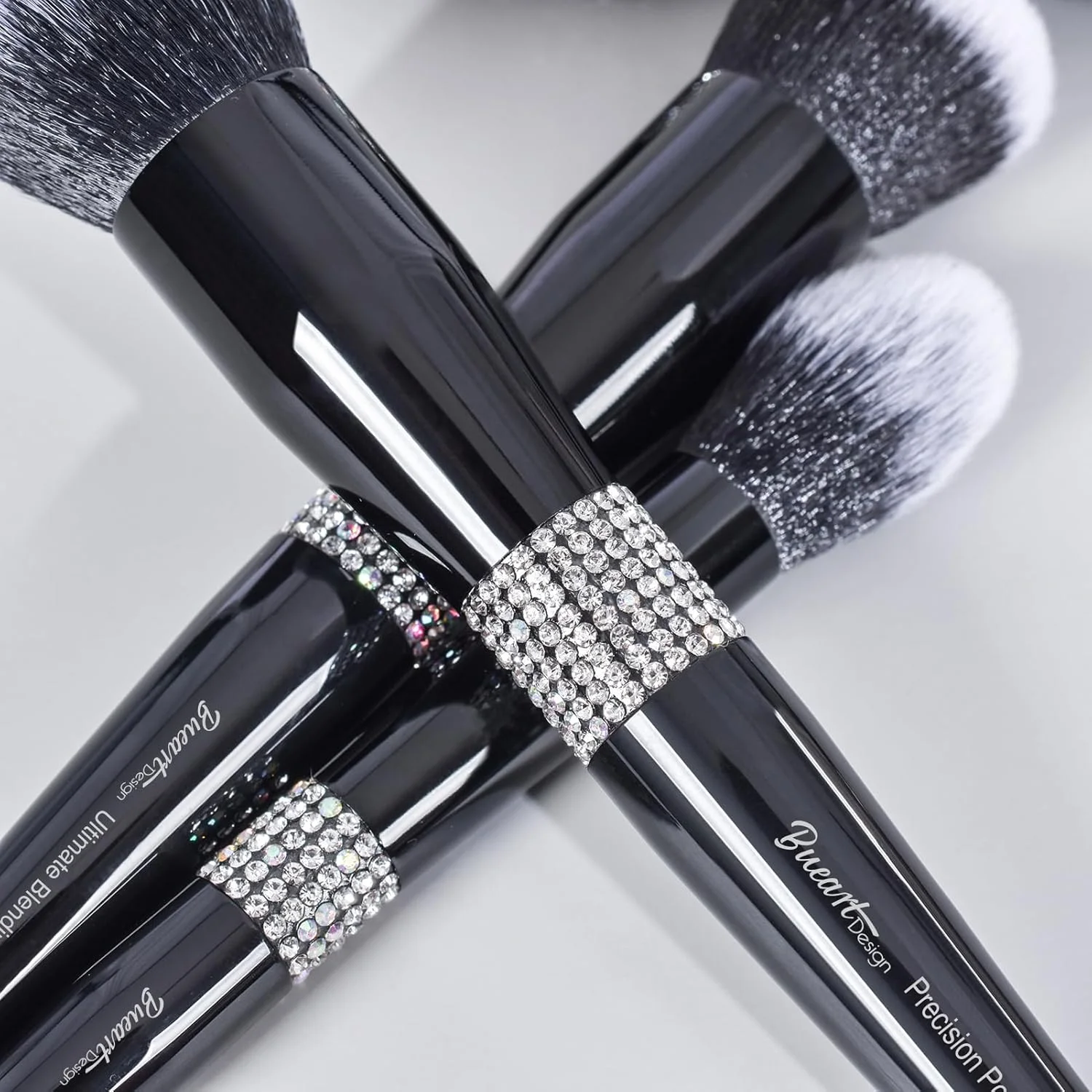 ست برس آرایشی حرفه ای Bueart Design، 16 تکه، موهای مصنوعی با طراحی نگین دار، مشکی