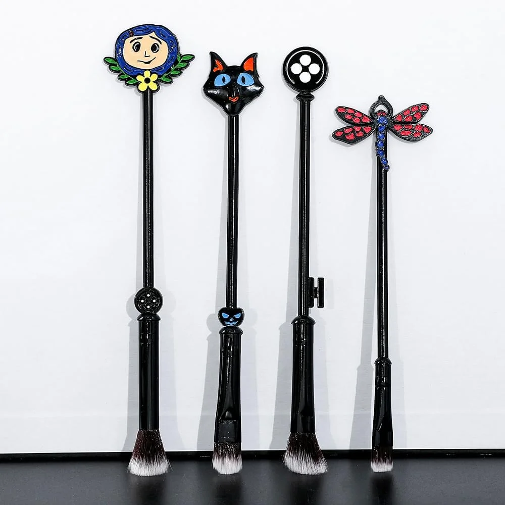 ست براش آرایشی بولباسور فیلم ترسناک کورالین - ست براش آرایشی جذاب زنانه هالووین کورالین، مجموعه یادبود فلزی، کیف بند دار نقره ای (ست براش آرایشی)