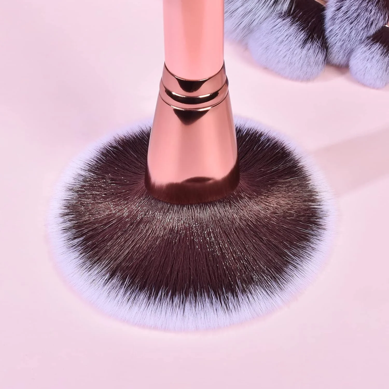 ست برس آرایشی حرفه ای 30 عددی Bueart Design با کیف نگهدارنده بزرگ برای کرم پودر، ترکیب، رژگونه، کانسیلر و سایه چشم ست برس آرایشی حرفه ای 30 عددی Bueart Design با کیف نگهدارنده بزرگ برای کرم پودر، ترکیب، رژگونه، کانسیلر و سایه چشم