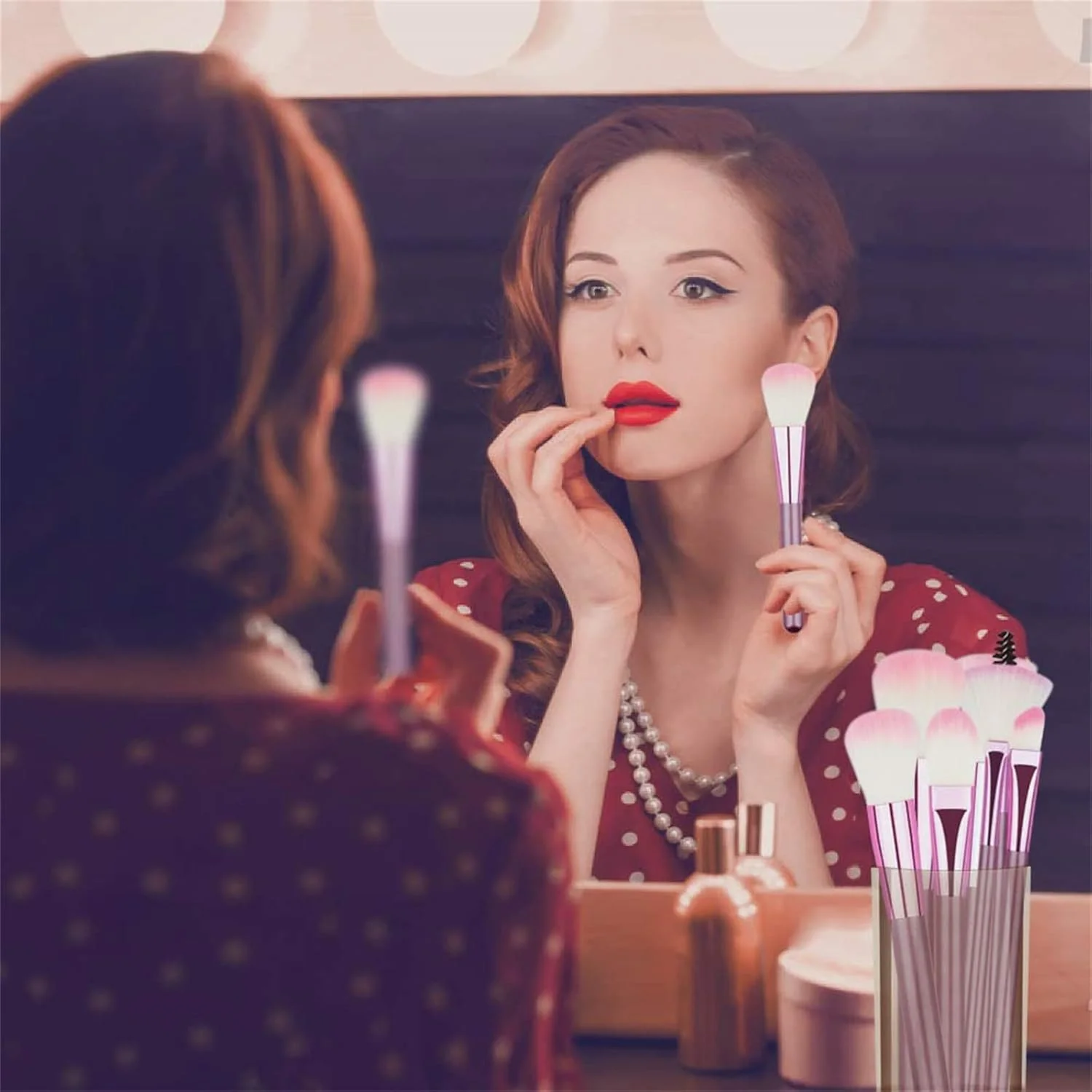 ست برس آرایشی Arabest، 22 تکه برس آرایشی حرفه ای با کیف PU، برس های نرم و قابل حمل برای آرایش صورت، سایه چشم، لب، ابزار آرایشی برای دختران و زنان (صورتی)