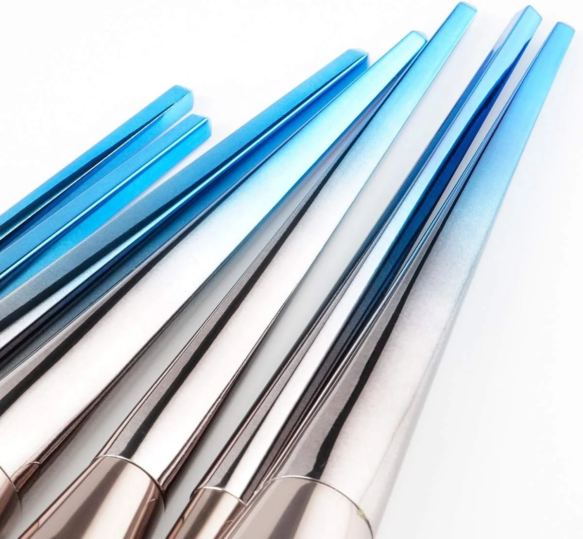 ست برس آرایشی 7 تکه گرادیان آبی مشکی AIJIA، دسته پلاستیکی، شامل برس کرم پودر، رژگونه، سایه چشم، رژ لب، ابزار آرایش صورت (رنگ: گرادیان آبی و مشکی)