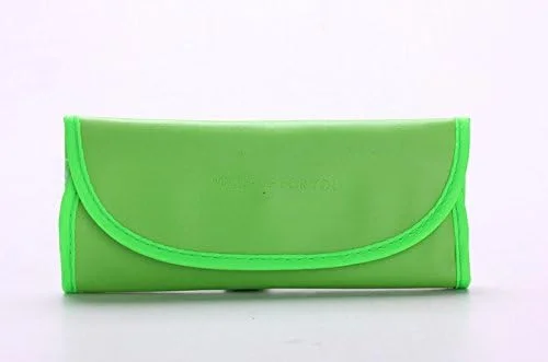 ست برس آرایشی حرفه ای 7 تکه با کیف سبز ست برس آرایشی حرفه ای 7 تکه با کیف سبز