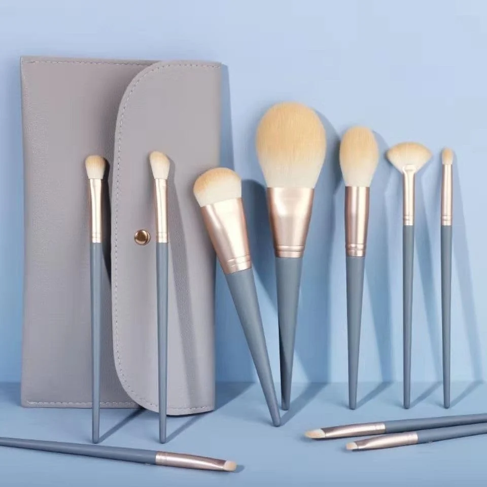 ست 12 عددی برس آرایشی با کیف PU، 10 برس آرایشی حرفه ای با کاسه تاشو سیلیکونی و برس لب سیلیکونی، مناسب برای رژگونه، کرم پودر، سایه چشم
