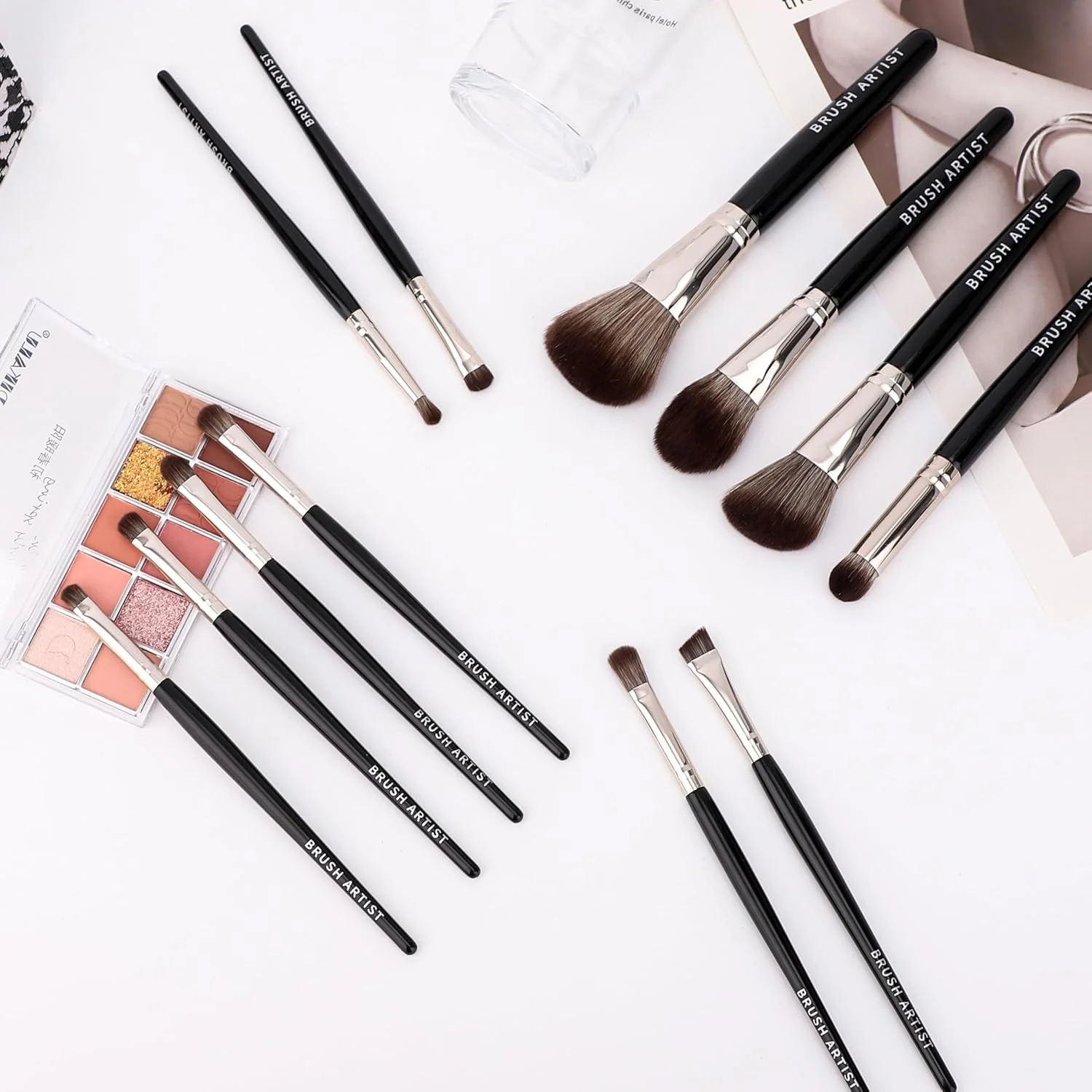 ست براش آرایشی 12 عددی مشکی نقره ای BRUSH ARTIST به همراه کیف نخی، اسفنج کرم پودر، براش پودر صورت، براش کانتور، براش رژگونه، براش سایه چشم، براش ابرو، براش کانسیلر ست براش آرایشی 12 عددی مشکی نقره ای BRUSH ARTIST به همراه کیف نخی، اسفنج کرم پودر، براش پودر صورت، براش کانتور، براش رژگونه، براش سایه چشم، براش ابرو، براش کانسیلر
