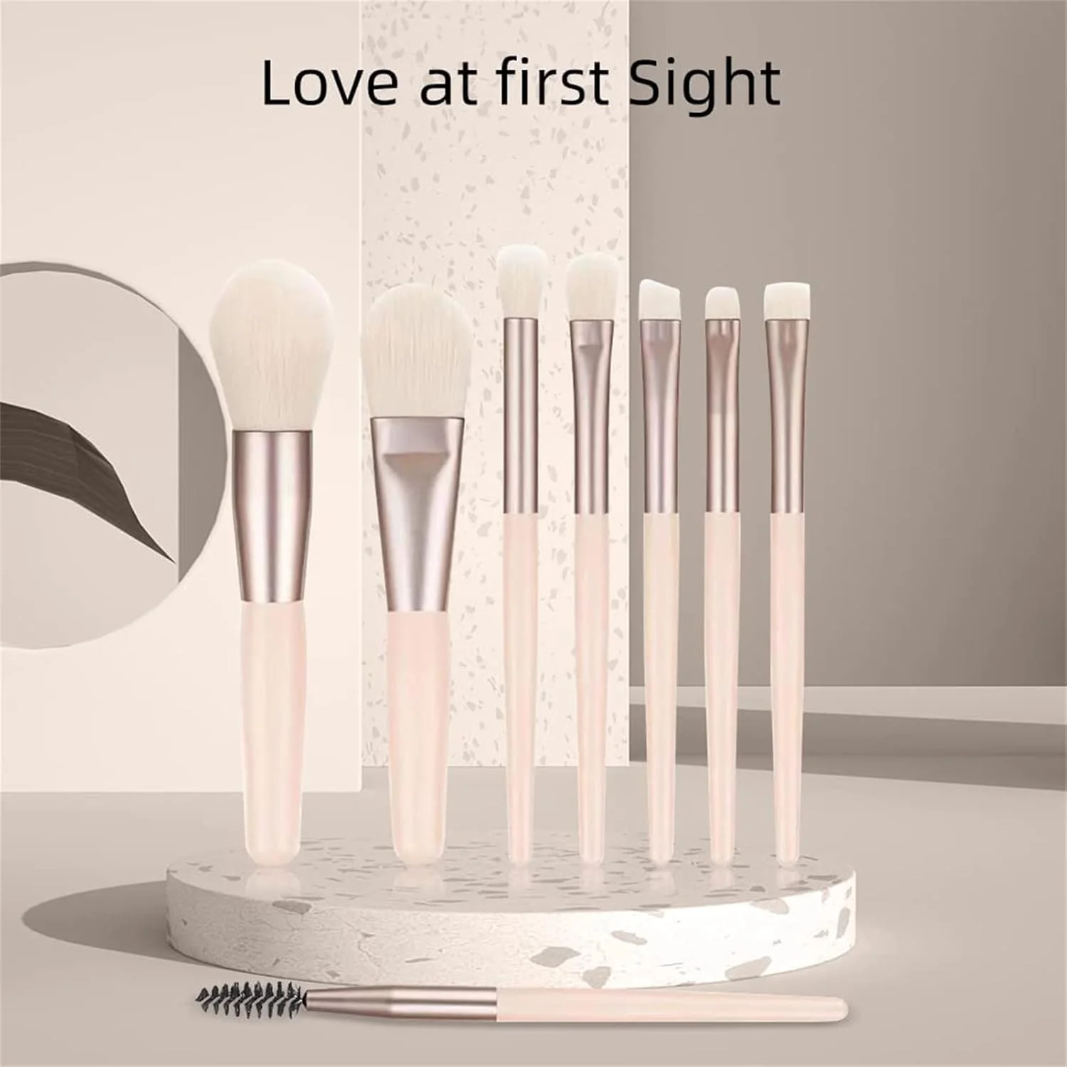 ست برس آرایشی Arabest، کیت 8 عددی برس مسافرتی با کیف PU، برس های نرم و قابل حمل سایز کوچک برای آرایش صورت، سایه چشم، لب، ابزار آرایشی برای دختران و زنان (رنگ برنجی عاجی)