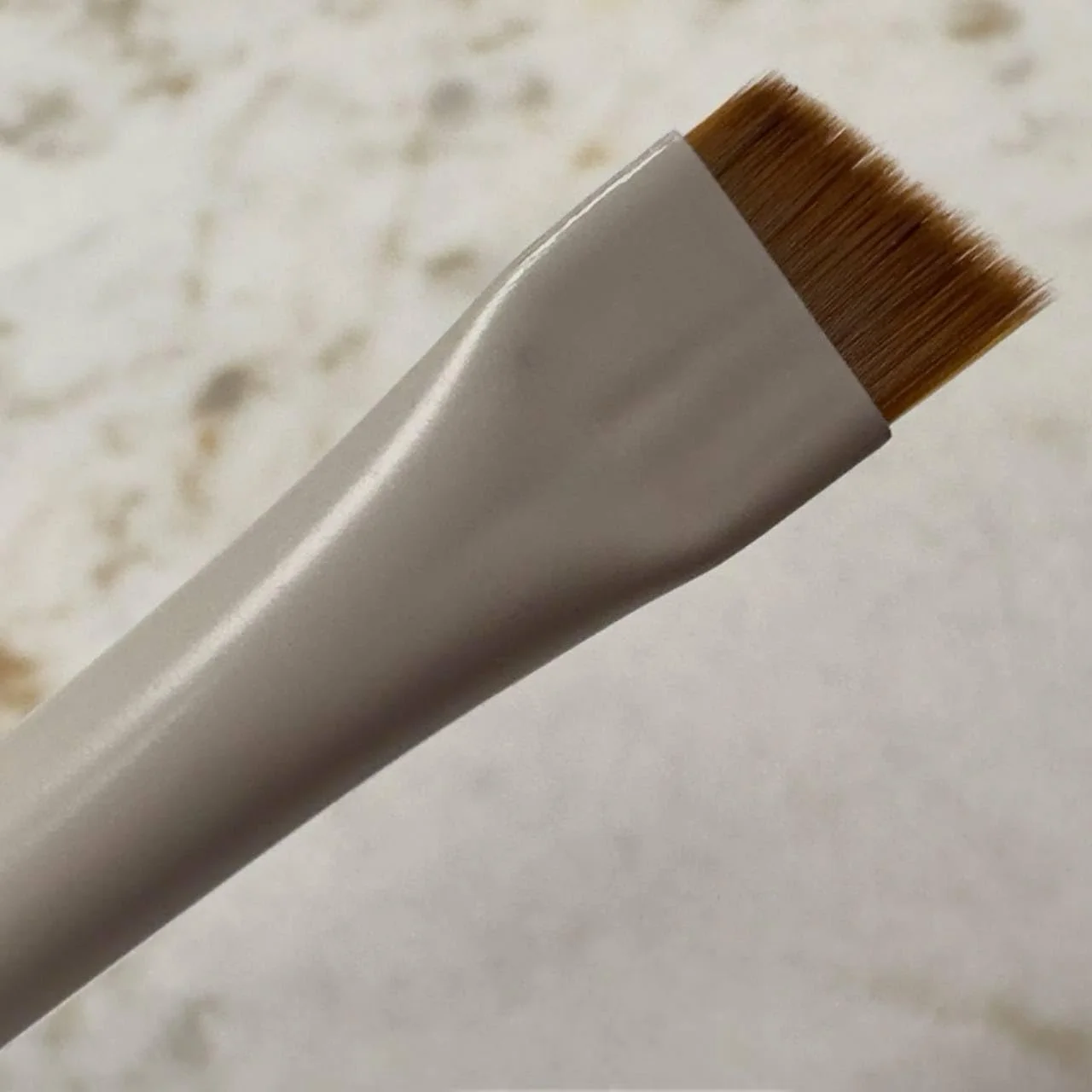 ست برس ابرو و خط چشم زاویه دار - 6 ابزار فوق العاده نازک و دقیق (خمیده، پهن و باریک) برای پودر، ژل، رنگ و پماد - کیت حرفه ای برای ابرو و آرایش چشم