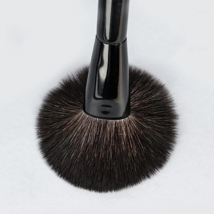 ست ۹ عددی برس آرایشی به همراه کیف چرمی، قابل حمل، ابزار آرایشی