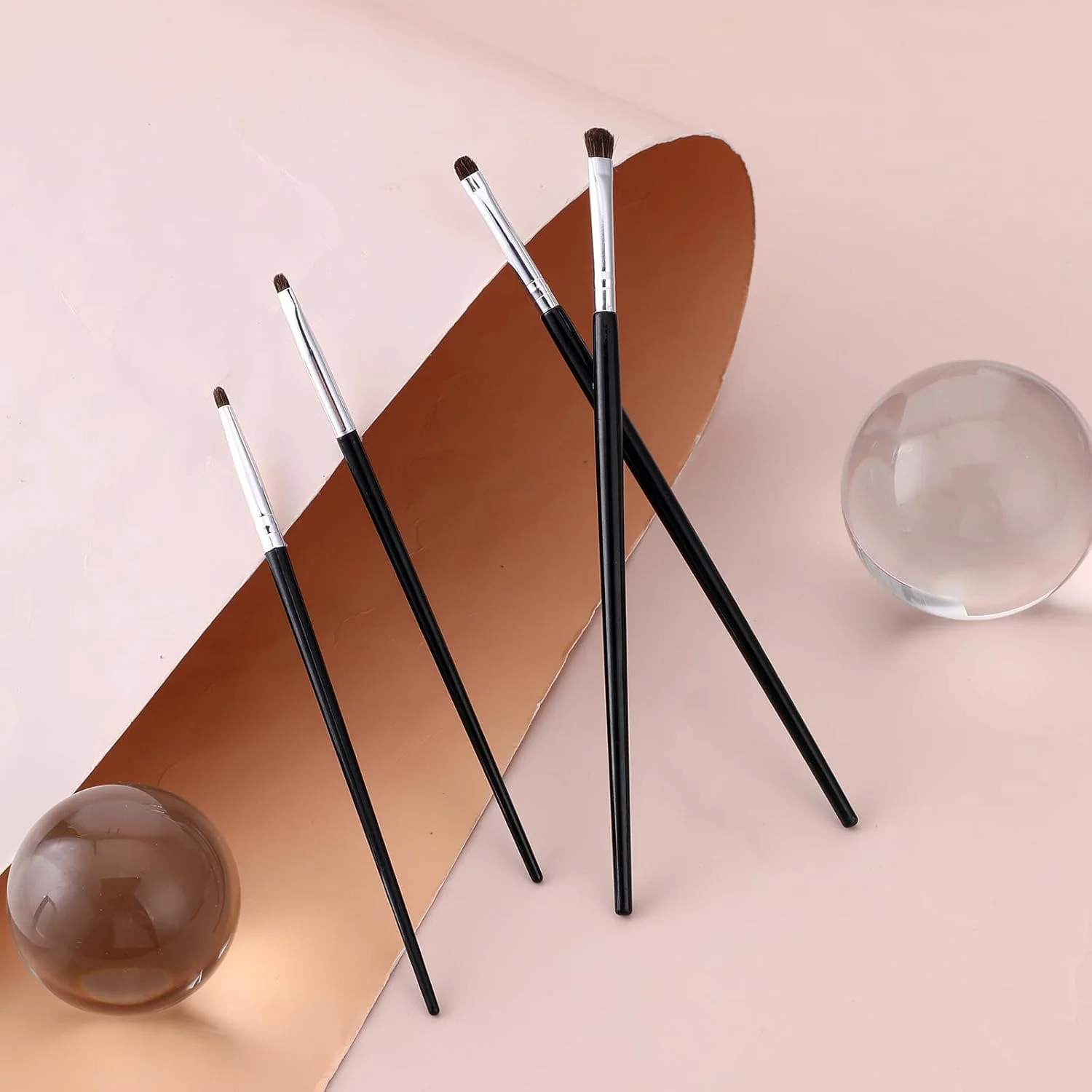 ست برس آرایشی چشم 8 عددی، برس مینی اسمادج برای خط چشم، برس سایه چشم، برس خط چشم برای پودر، ژل، کرم، کانسیلر مایع، برس ترکیب خط چشم، هایلایتر گوشه، موی نرم طبیعی اسب