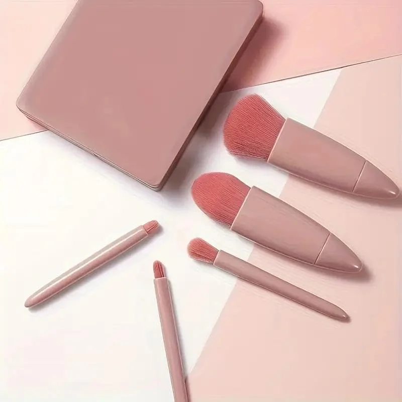 ست براش آرایشی کابوکی 5 عددی، براش پودر، کانتور، سایه چشم، سایز مینی، حمل آسان برای مسافرت و بیرون رفتن ست براش آرایشی کابوکی 5 عددی، براش پودر، کانتور، سایه چشم، سایز مینی، حمل آسان برای مسافرت و بیرون رفتن