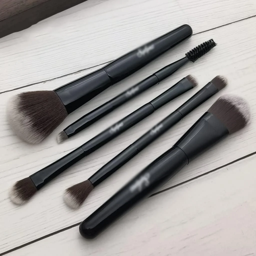 ست برس آرایشی مسافرتی 5 تکه با کیف، مشکی، قابل حمل، برس های آرایشی حرفه ای